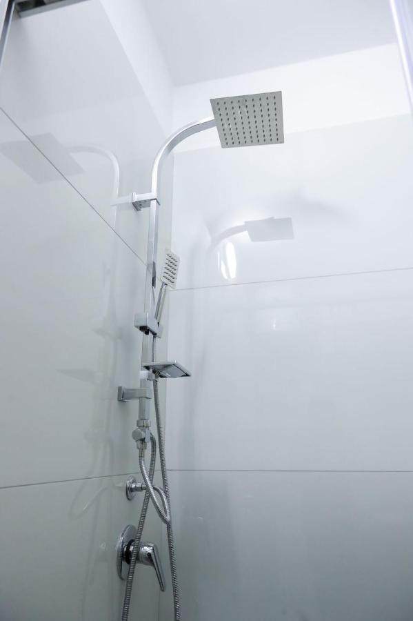 Fishta Q5 32 Apartamento